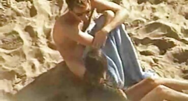 చొప్పించిన యువ