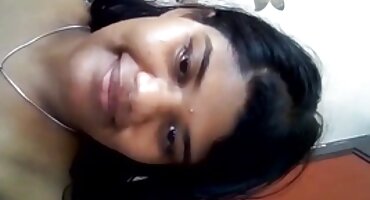 మేజోళ్ళు లో ఇచ్చిన