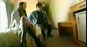 సెక్స్ తర్వాత, తెలుగు తెలుగు సెక్స్ బ్లూ ఫిలిం భర్త భార్య యొక్క పెద్ద టిట్స్ డౌన్ గెట్స్