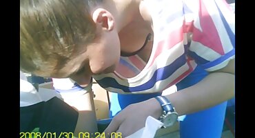 Slutty సెక్సీ నల్లటి జుట్టు గల స్త్రీని నెడుతుంది చేతి తెలుగు బ్లూ ఫిలిం తెలుగు సెక్స్ మరియు పురుషాంగము వంటి పరికరము ముడ్డి.