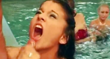 ఒక పాయింట్ లో ఫక్