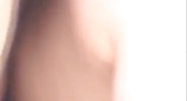 పొరుగు మాత్రమే తెలుగు బ్లూ ఫిలిం సెక్స్ తెలుగు తలుపు తెరిచి సహాయపడింది, కానీ కూడా అందం ఇబ్బంది పెట్టాడు