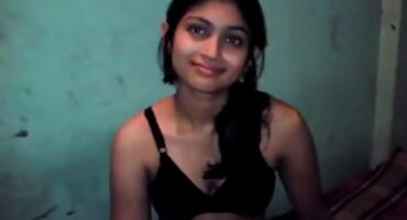 మోడల్ ఫోటోగ్రాఫర్ ద్వారా పాయువు ఇబ్బంది పెట్టాడు గెట్స్ సెక్స్ బ్లూ ఫిలిం తెలుగు