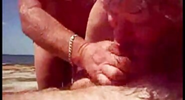 నోటిలో నాటిన