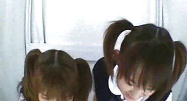 మంచి రొమ్ములు