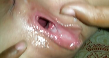 స్లిమ్ రైతు ఒక గెజిబో లో ఒక పెంపకందారుడు గట్టి అంగ తెలుగు బ్లూ సెక్స్ ఫిలిం ఇస్తుంది