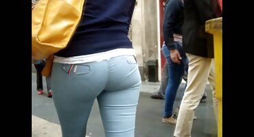 అమ్మాయి కేవలం ఆమె తెలుగు బ్లూ ఫిలిం సెక్స్ తెలుగు నోటిలో పురుషాంగం తీసుకోవాలని, టేబుల్ కింద ఎక్కి