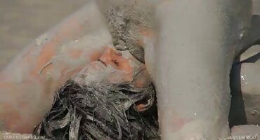 ఒక సండ్రెస్ లో