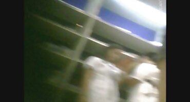 నల్లటి జుట్టు గల బ్లూ ఫిలిం సెక్స్ తెలుగు స్త్రీని మరియు బ్లాండ్-స్వీట్ లెస్బియన్స్