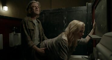 సైనిక యూనిఫాంలో