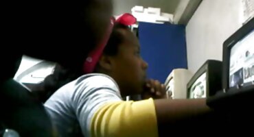 గొంతు లో ఫక్