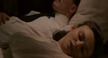 ఫకింగ్ అందమైన పడుచుపిల్ల