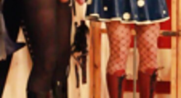 వీధిలో బ్లూ ఫిలిం సెక్స్ తెలుగు ఒక అమ్మాయి లాగడం, ఒక స్ట్రేంజర్ తిరస్కరించలేదు